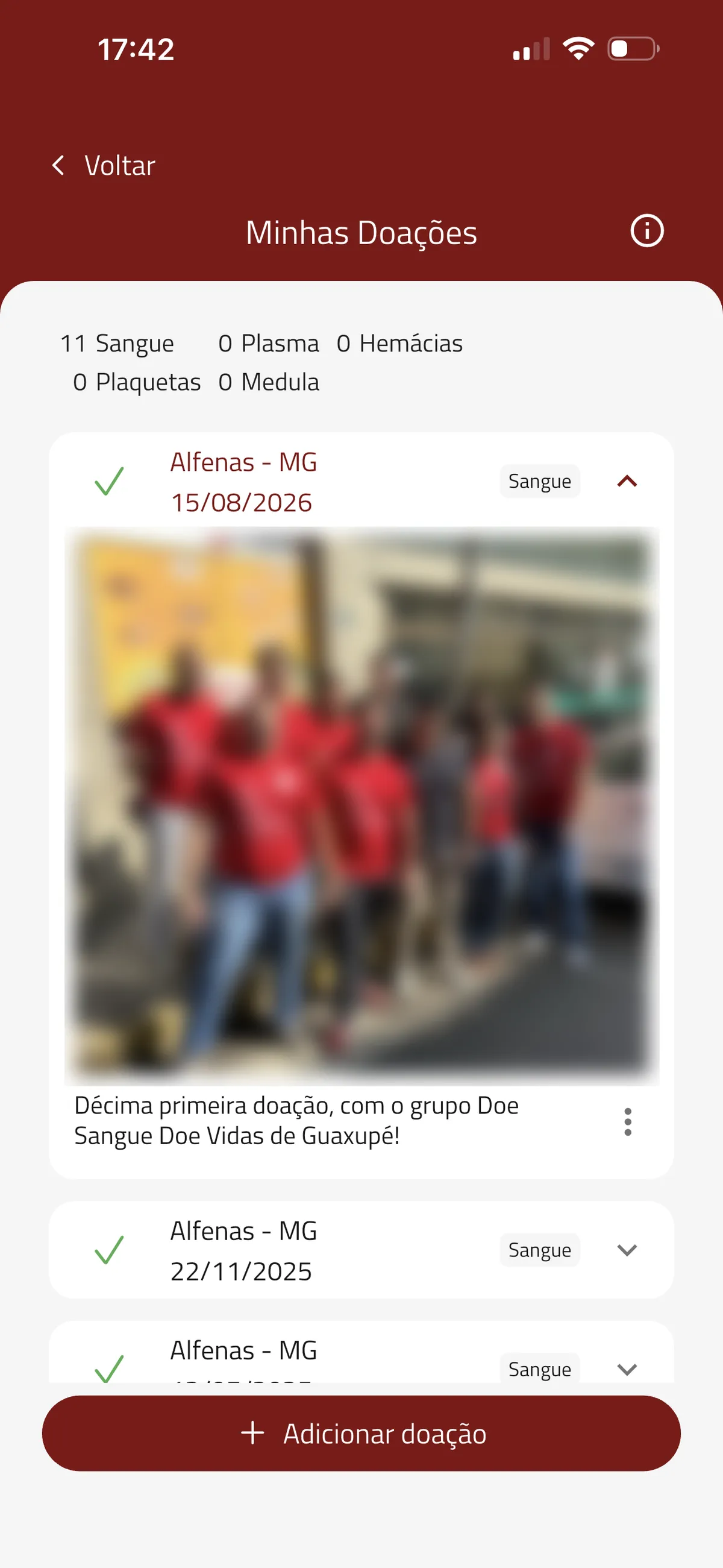 Tela Minhas Doações listando o histórico de doações por data, cidade e tipo